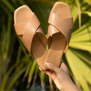 Nisolo Catalina Cross Strap Leather Slide Sandals Size 6.5